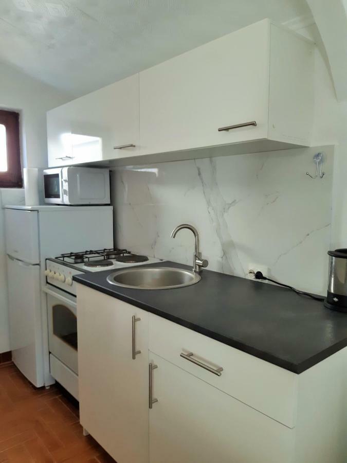 Apartments Maltasic Vir Ngoại thất bức ảnh